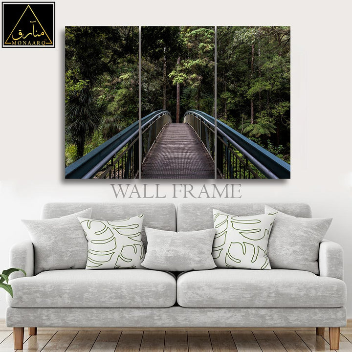 3 DIVIDED WALL FRAME