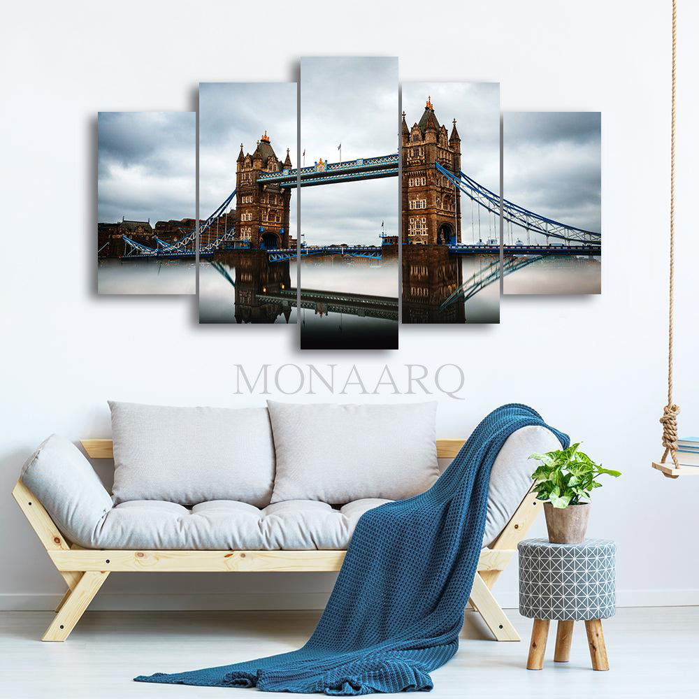 5 DIVIDED SCENRIES WALL FRAME